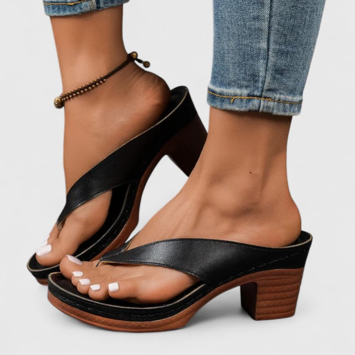 Dahlberg™| Astrid