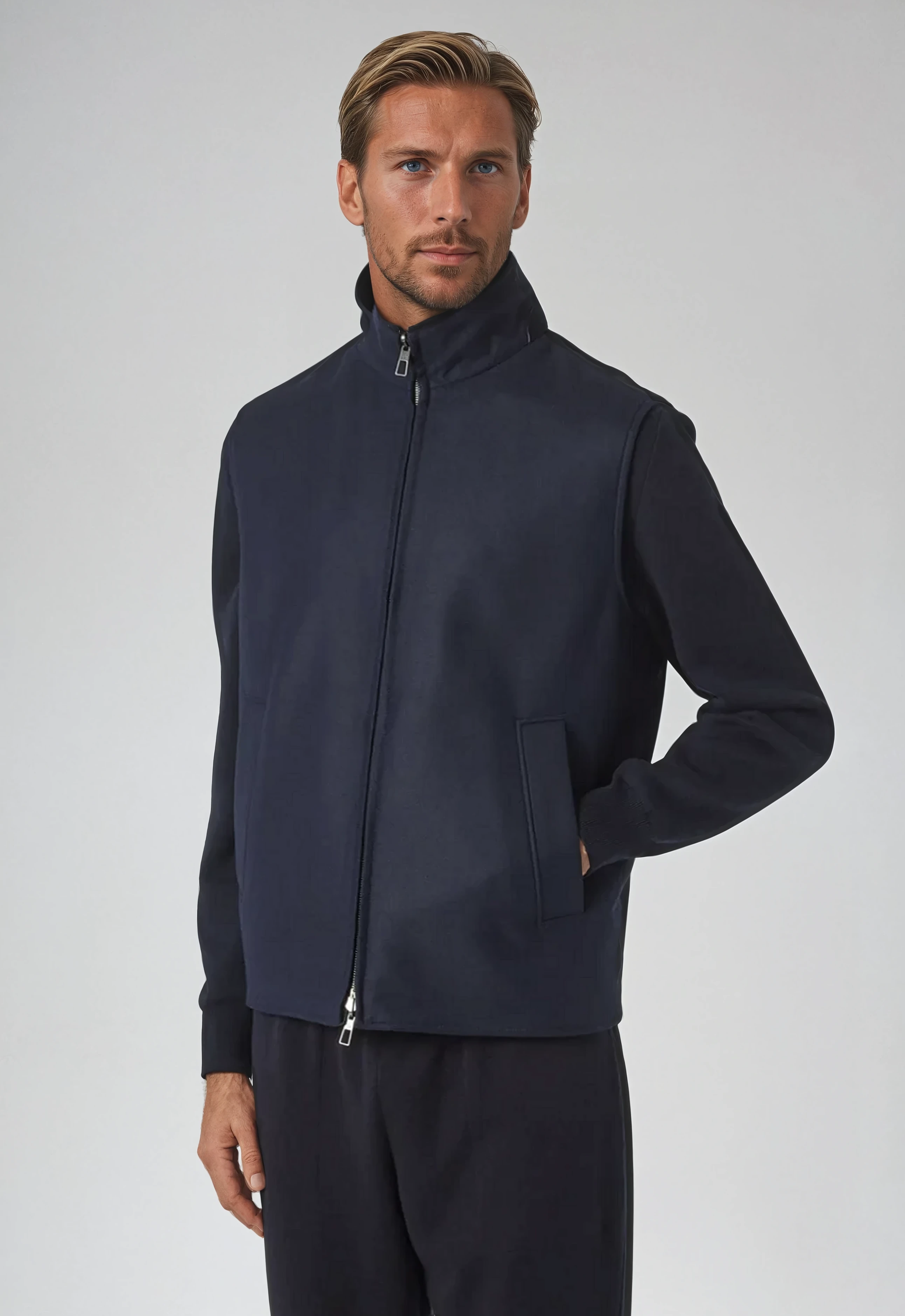 REVERSIBLE TECH GILET NAVY