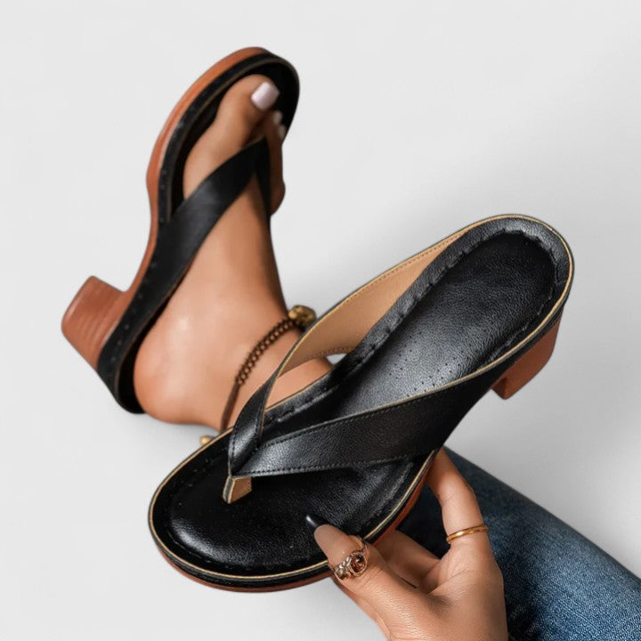 Dahlberg™| Astrid