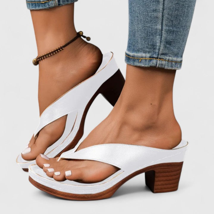 Dahlberg™| Astrid