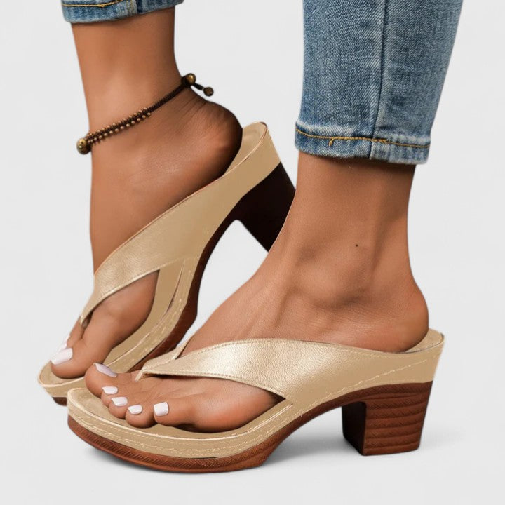 Dahlberg™| Astrid